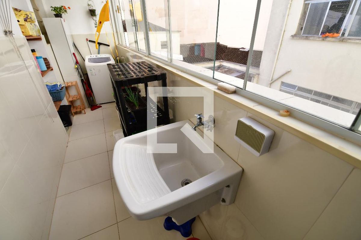 Apartamento à Venda - Centro, 4 Quartos,  140 m2 em , Campinas - sp | SoloBR