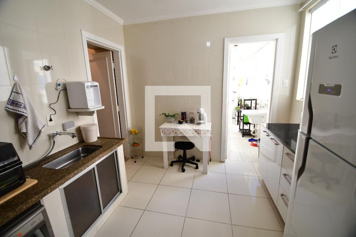 Apartamento à Venda - Centro, 4 Quartos,  140 m2 em , Campinas - sp | SoloBR