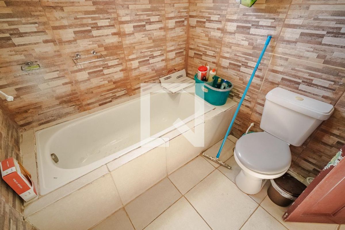 Casa, 3 quartos, 226 m² - Foto 33