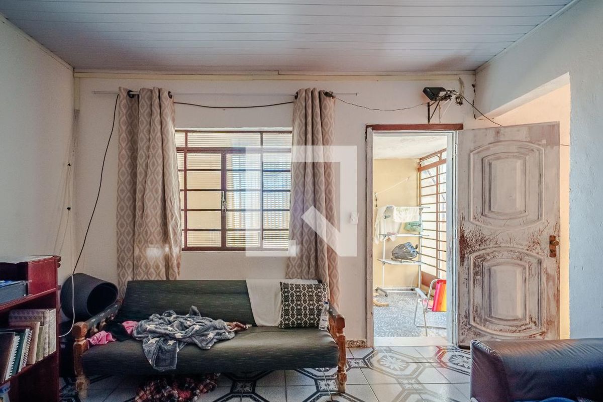 Casa, 3 quartos, 226 m² - Foto 4