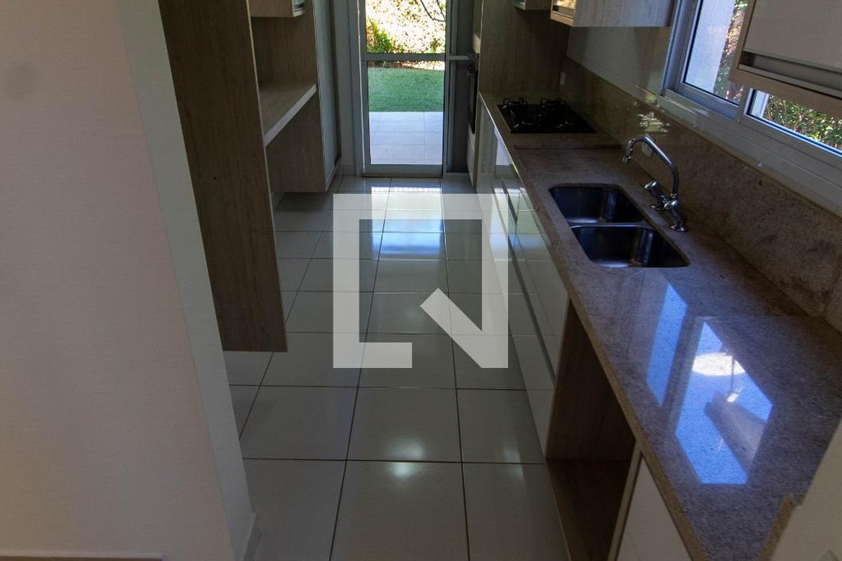 Casa à Venda - Mansões Santo Antônio, 4 Quartos,  181 m2 em , Campinas - sp | SoloBR