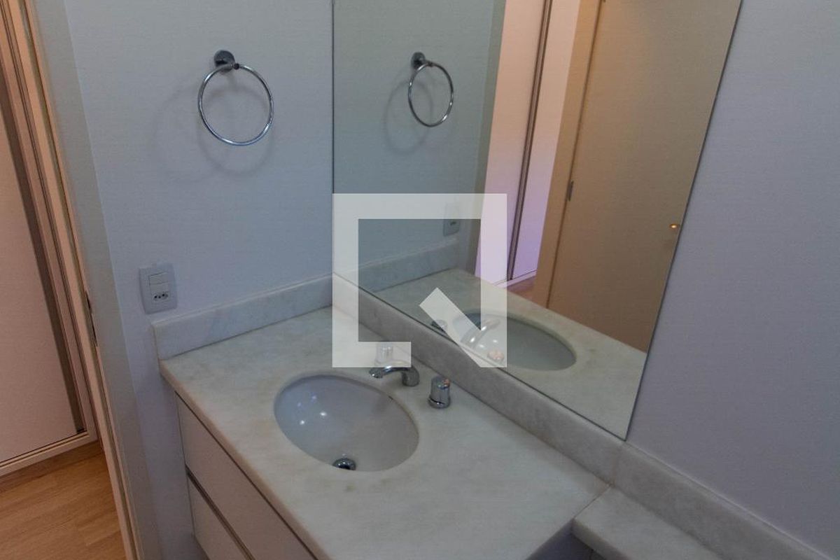 Casa à Venda - Mansões Santo Antônio, 4 Quartos,  181 m2 em , Campinas - sp | SoloBR