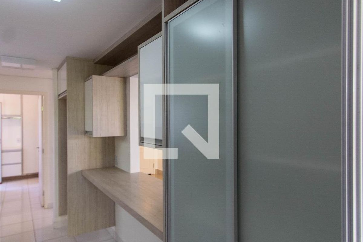 Casa à Venda - Mansões Santo Antônio, 4 Quartos,  181 m2 em , Campinas - sp | SoloBR