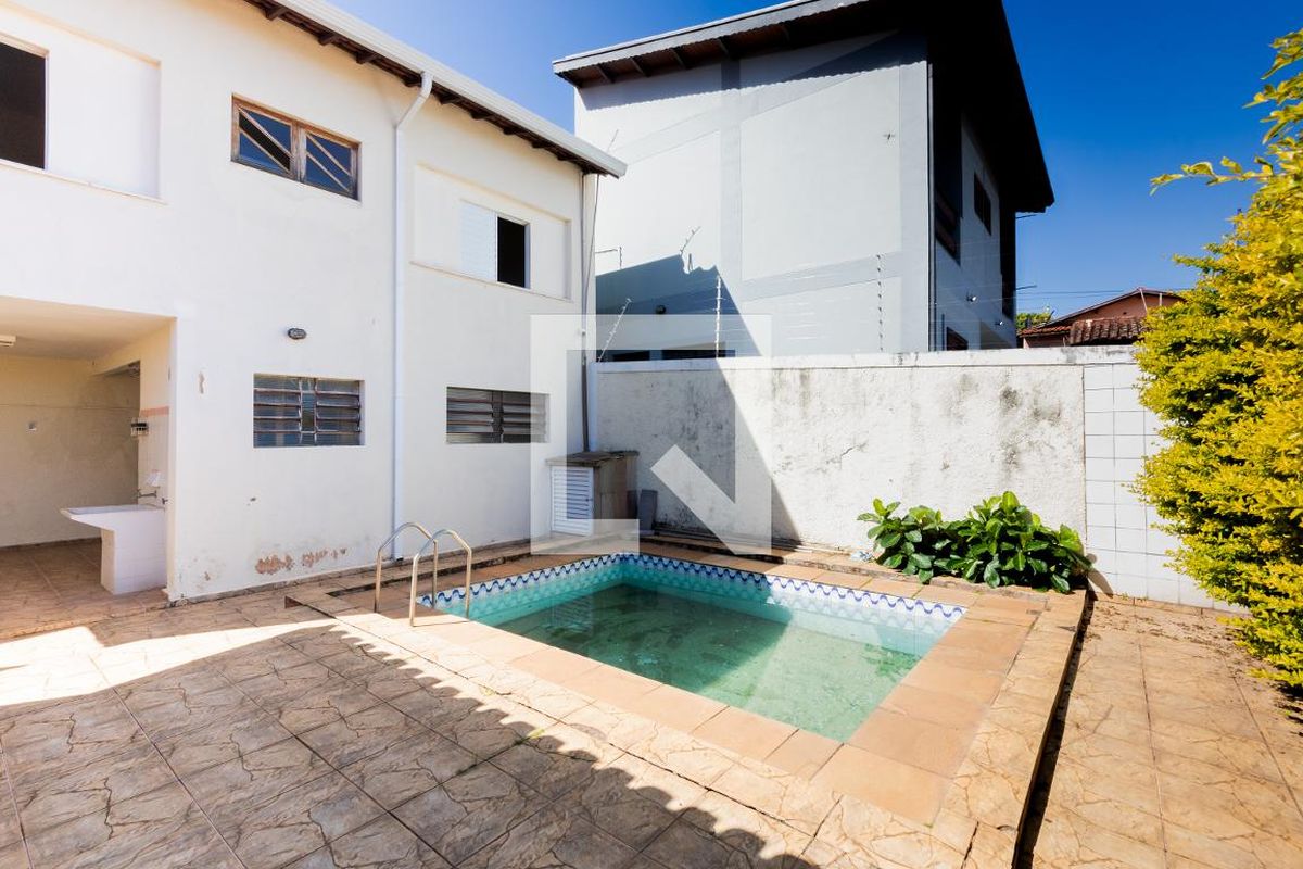 Casa à Venda - Jardim Planalto, 3 Quartos,  190 m2 em , Campinas - sp | SoloBR