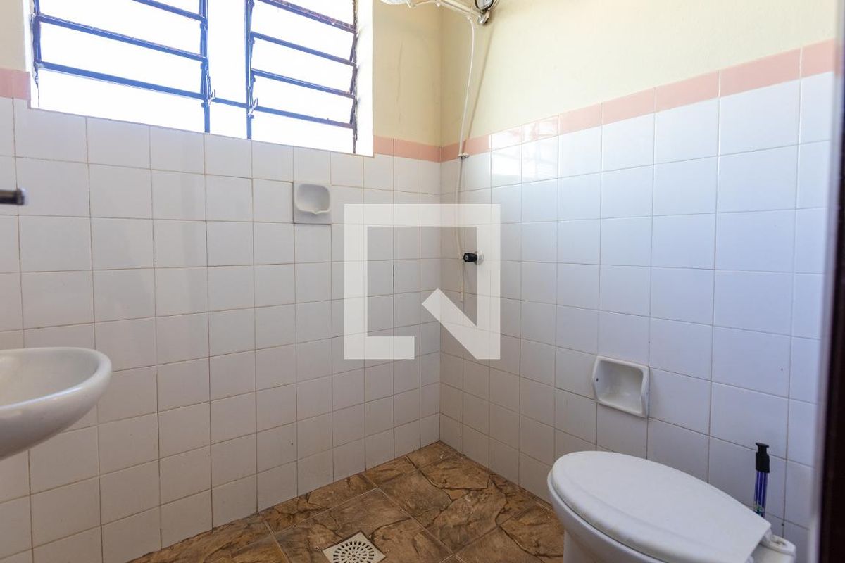 Casa à Venda - Jardim Planalto, 3 Quartos,  190 m2 em , Campinas - sp | SoloBR