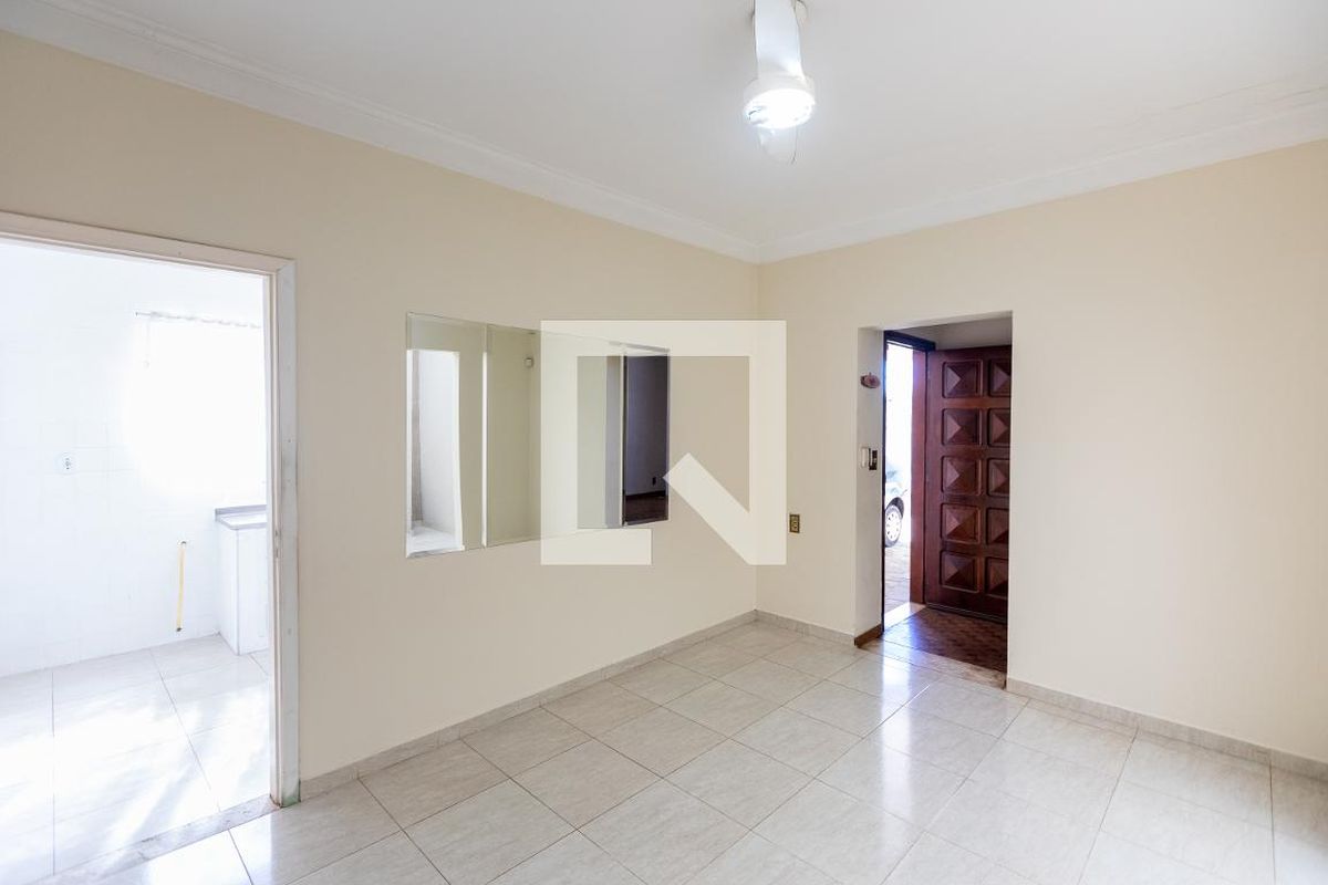 Casa à Venda - Jardim Planalto, 3 Quartos,  190 m2 em , Campinas - sp | SoloBR