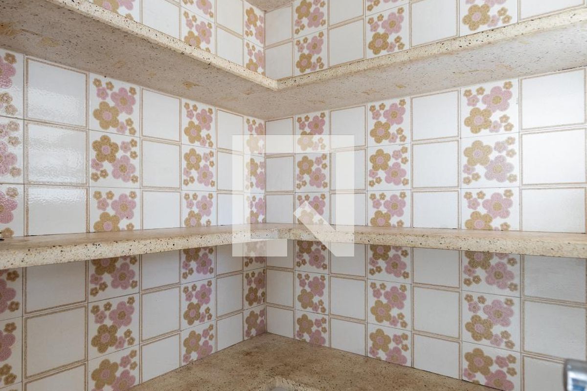 Casa à Venda - Jardim Planalto, 3 Quartos,  190 m2 em , Campinas - sp | SoloBR