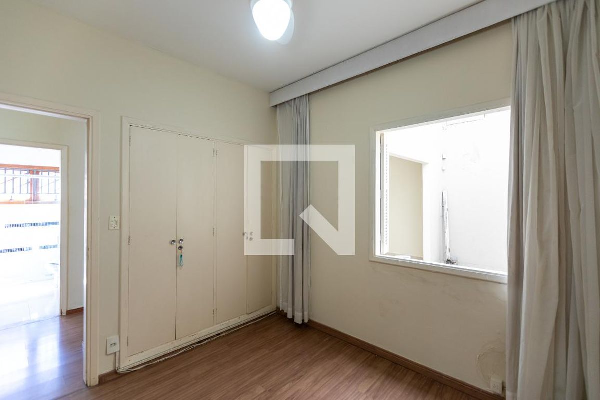 Casa à Venda - Jardim Planalto, 3 Quartos,  190 m2 em , Campinas - sp | SoloBR