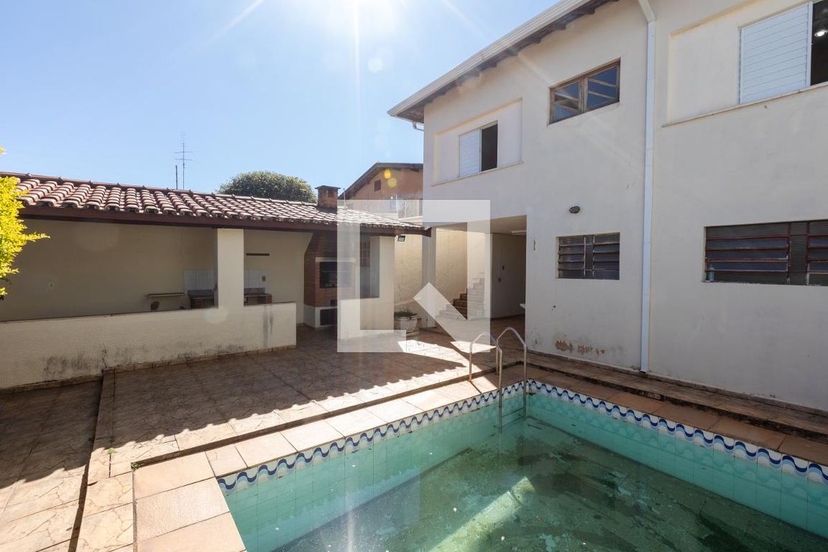 Casa à Venda - Jardim Planalto, 3 Quartos,  190 m2 em , Campinas - sp | SoloBR