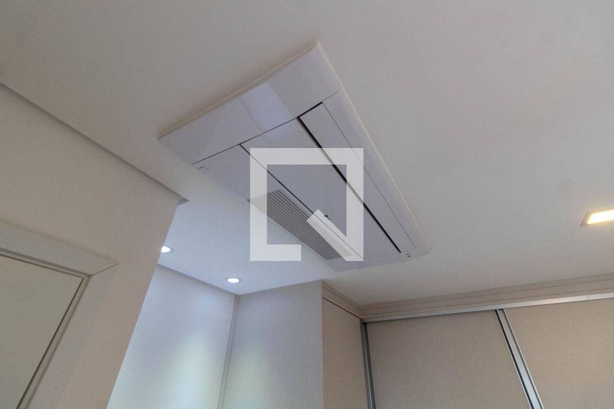 Apartamento à Venda - Mansões Santo Antônio, 2 Quartos,  57 m2 em , Campinas - sp | SoloBR