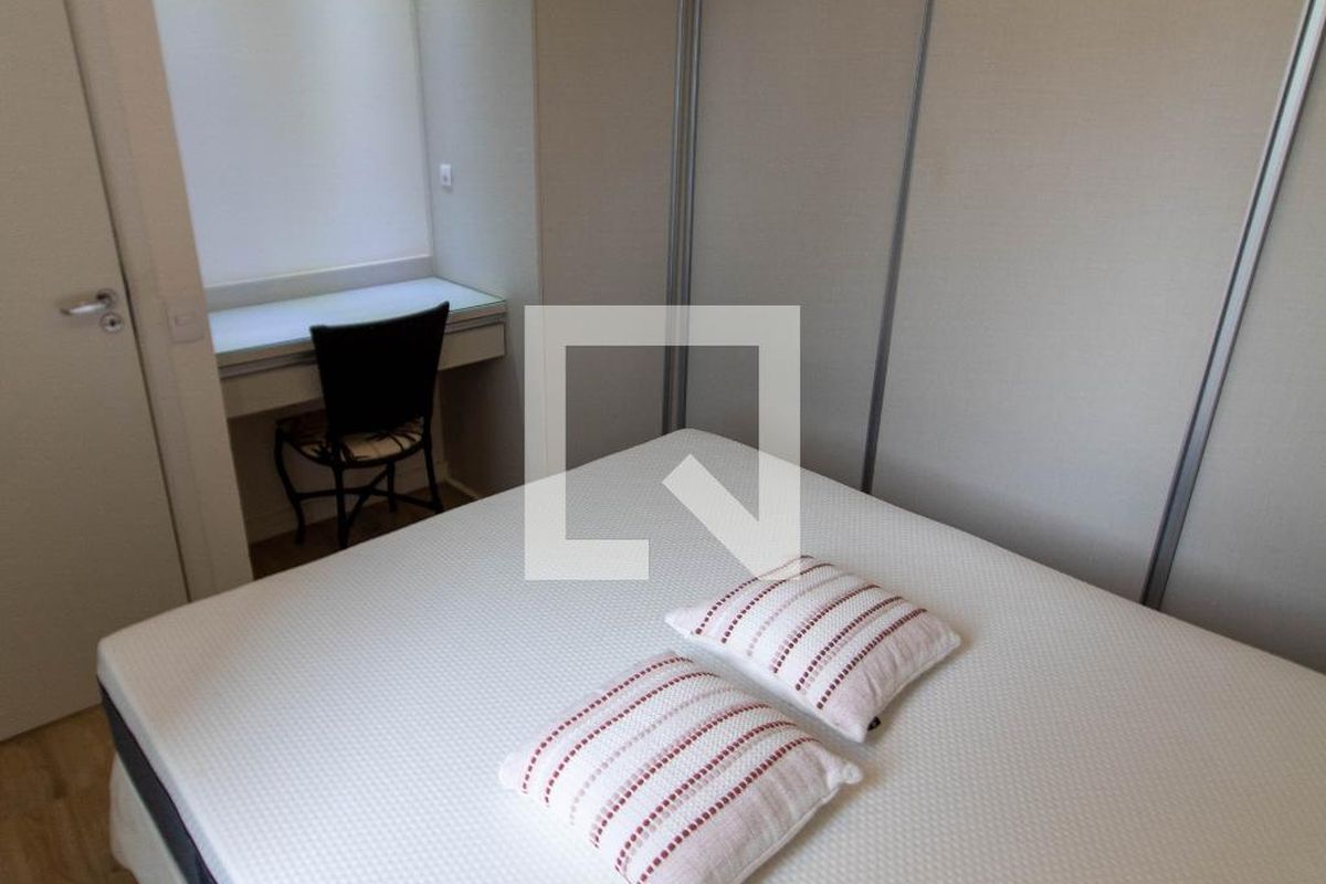 Apartamento à Venda - Mansões Santo Antônio, 2 Quartos,  57 m2 em , Campinas - sp | SoloBR