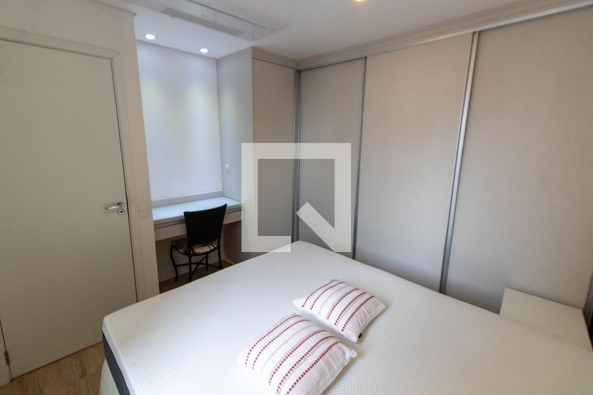 Apartamento à Venda - Mansões Santo Antônio, 2 Quartos,  57 m2 em , Campinas - sp | SoloBR