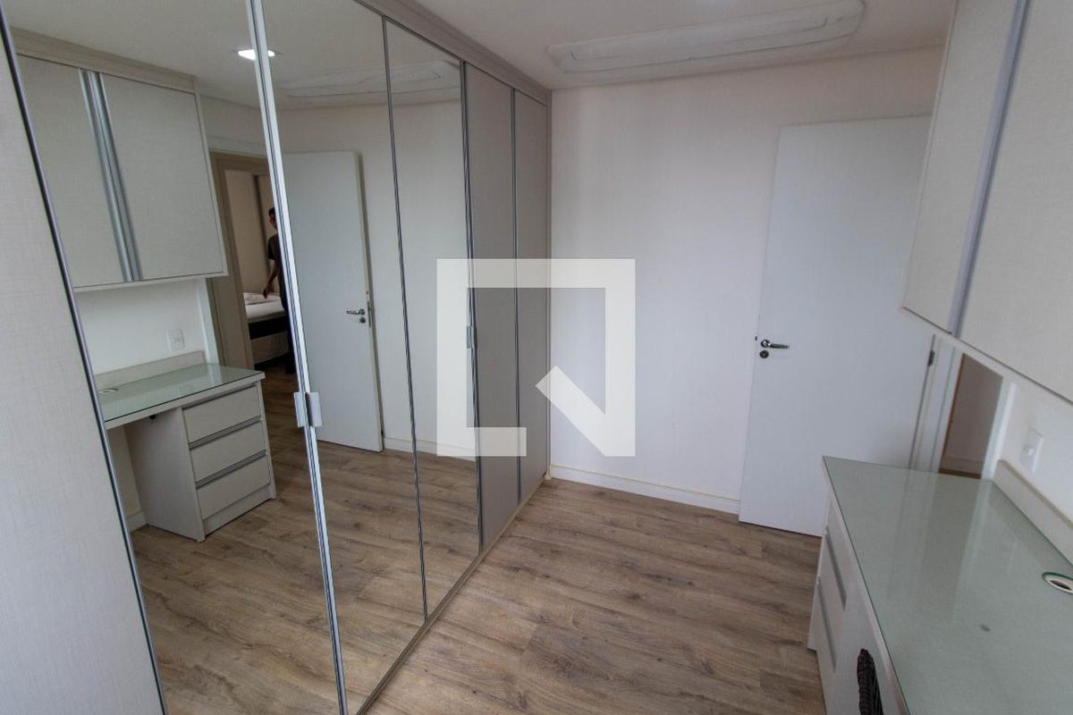 Apartamento à Venda - Mansões Santo Antônio, 2 Quartos,  57 m2 em , Campinas - sp | SoloBR