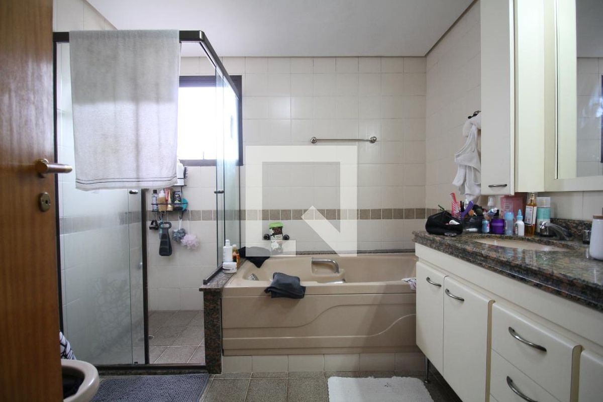 Apartamento, 3 quartos, 180 m² - Foto 23
