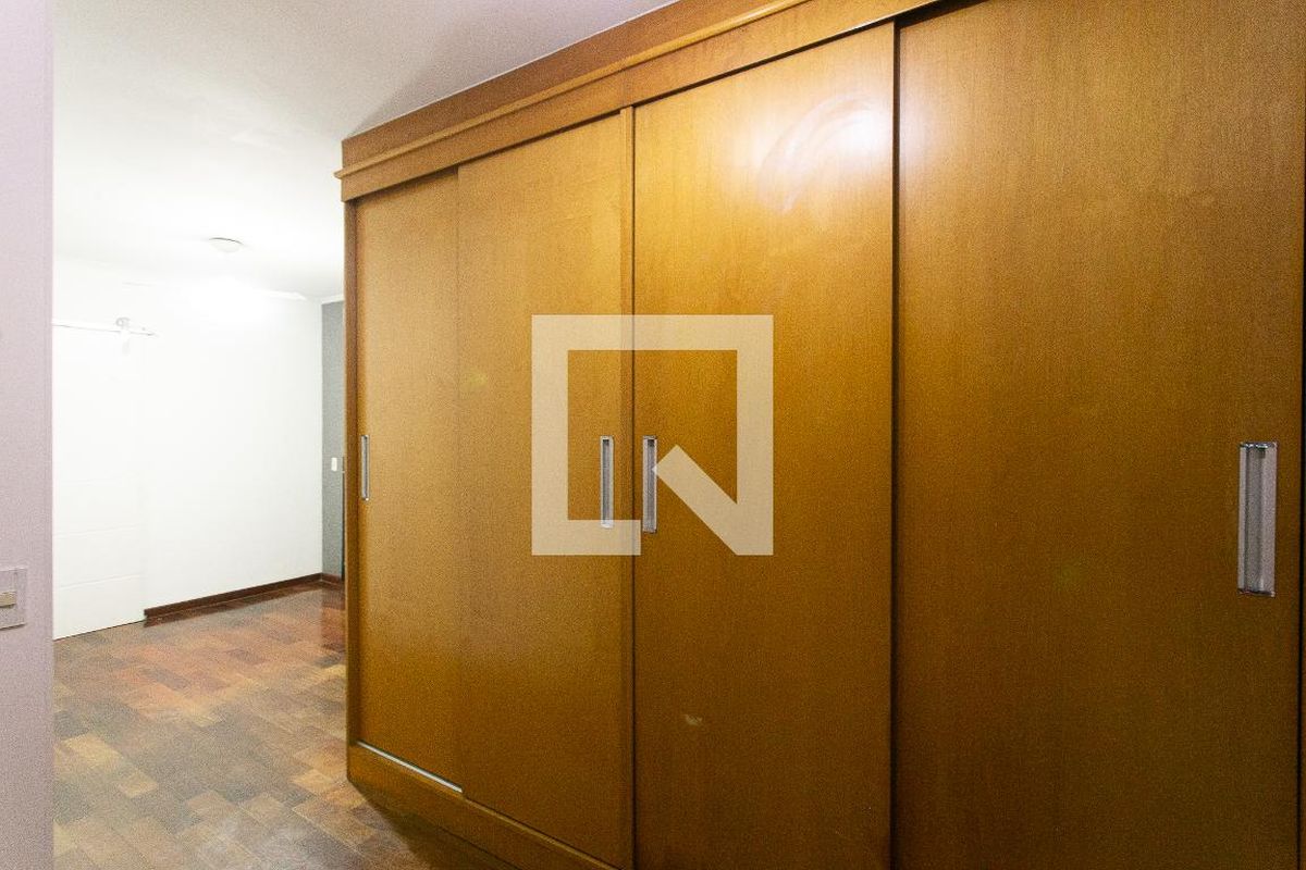 Apartamento, 2 quartos, 70 m² - Foto 11