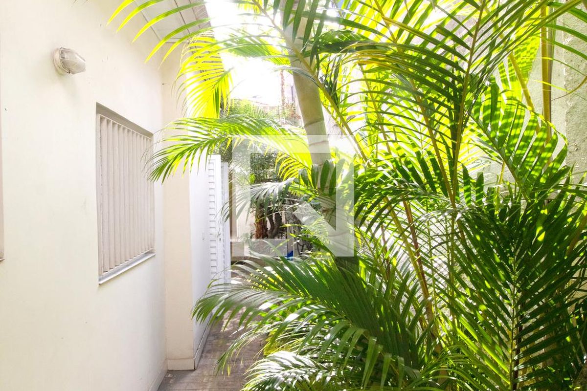 Casa, 2 quartos, 260 m² - Foto 37