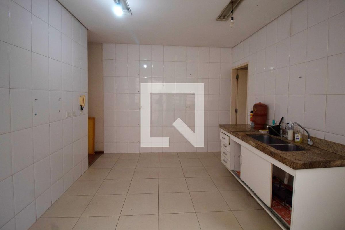 Casa, 2 quartos, 260 m² - Foto 22