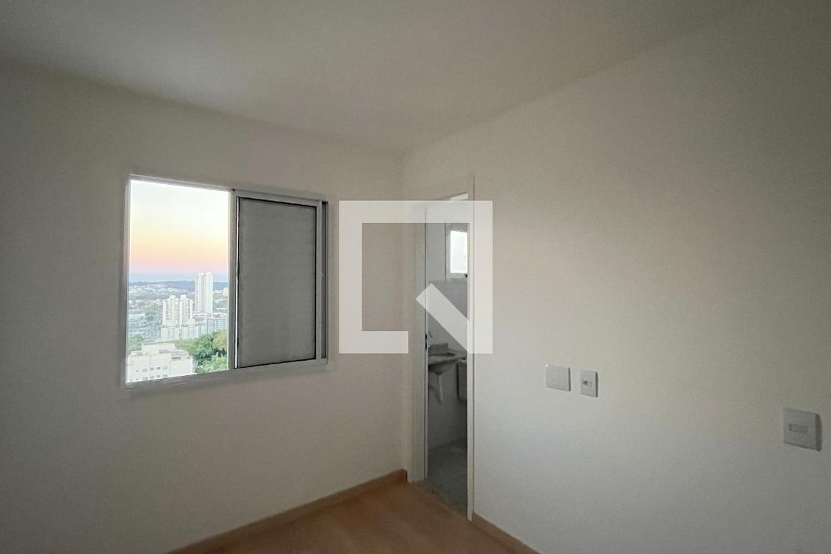Apartamento à Venda - Mansões Santo Antônio, 2 Quartos,  53 m2 em , Campinas - sp | SoloBR