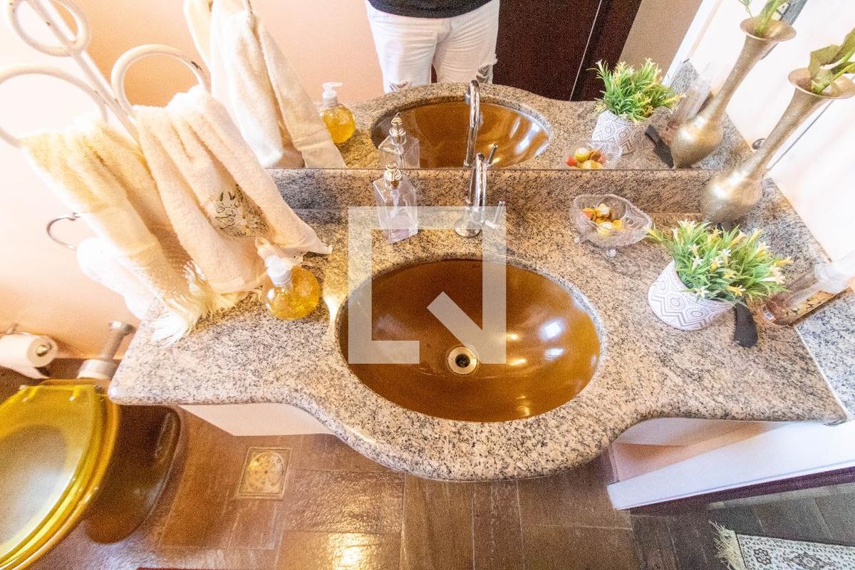 Casa à Venda - Vila Brandina, 4 Quartos,  483 m2 em , Campinas - sp | SoloBR