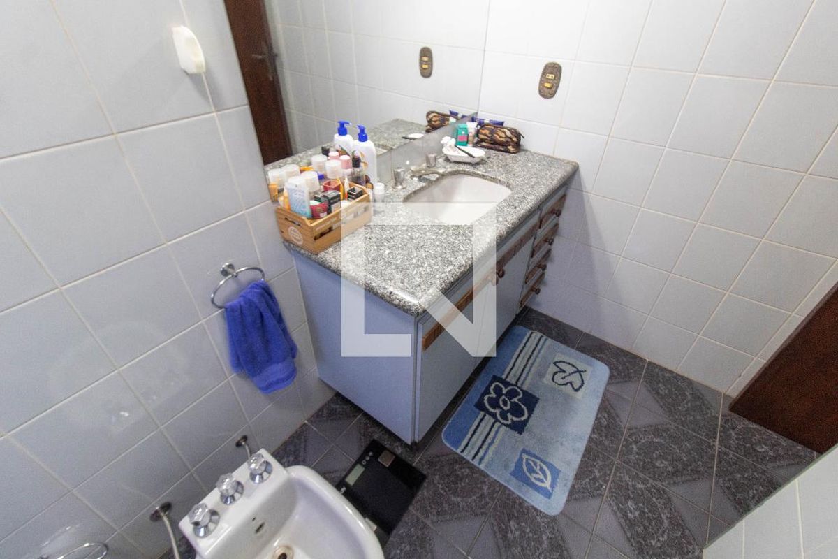 Casa à Venda - Vila Brandina, 4 Quartos,  483 m2 em , Campinas - sp | SoloBR