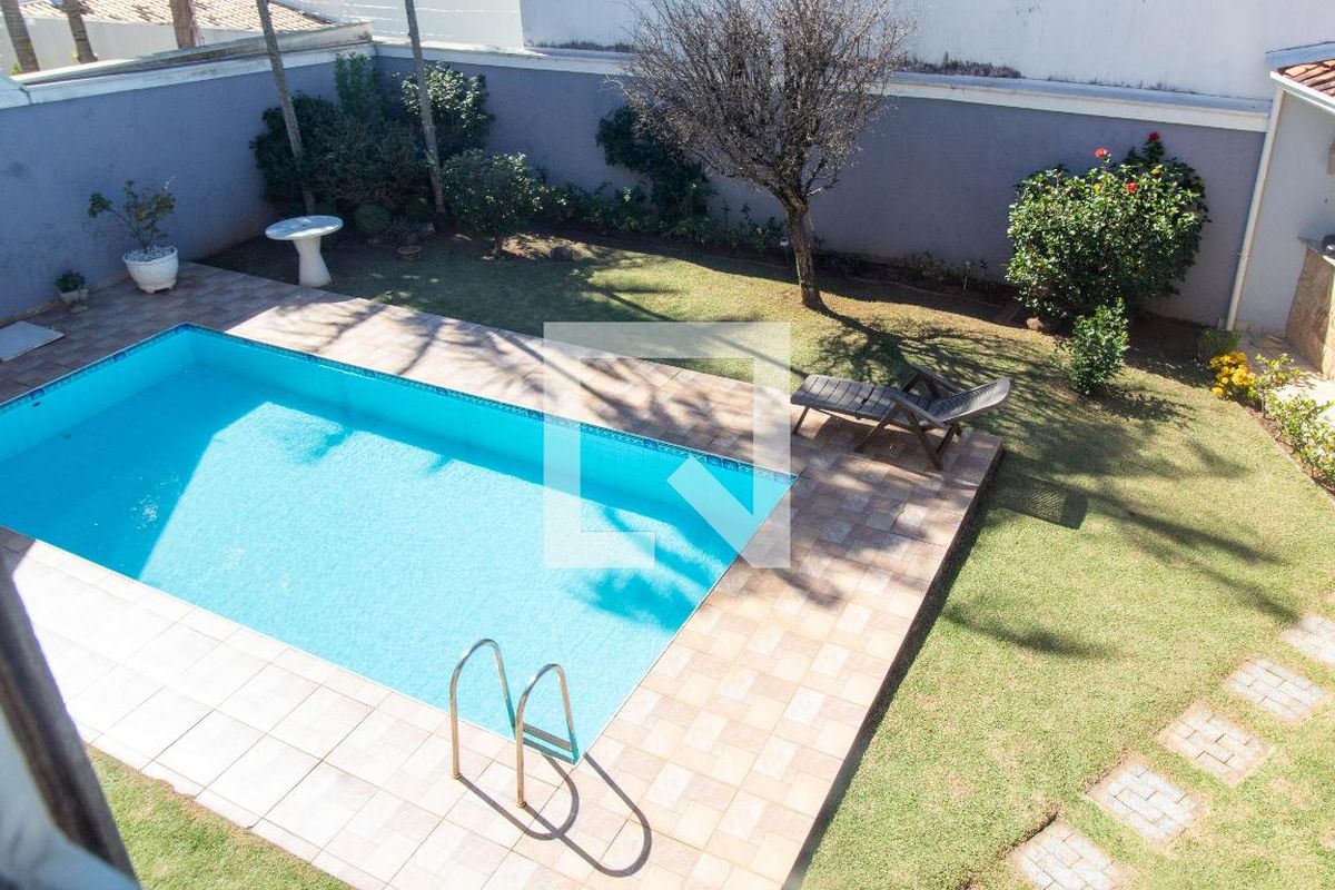 Casa à Venda - Vila Brandina, 4 Quartos,  483 m2 em , Campinas - sp | SoloBR
