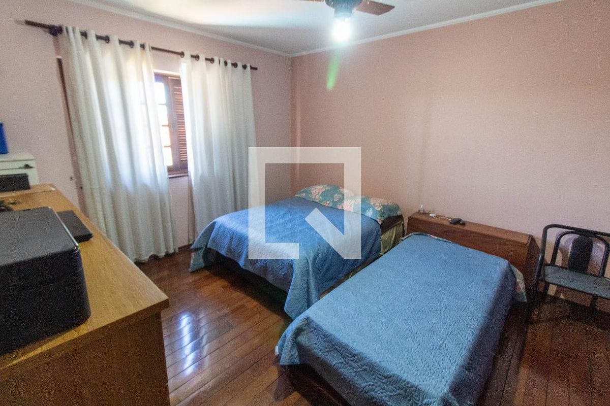 Casa à Venda - Vila Brandina, 4 Quartos,  483 m2 em , Campinas - sp | SoloBR