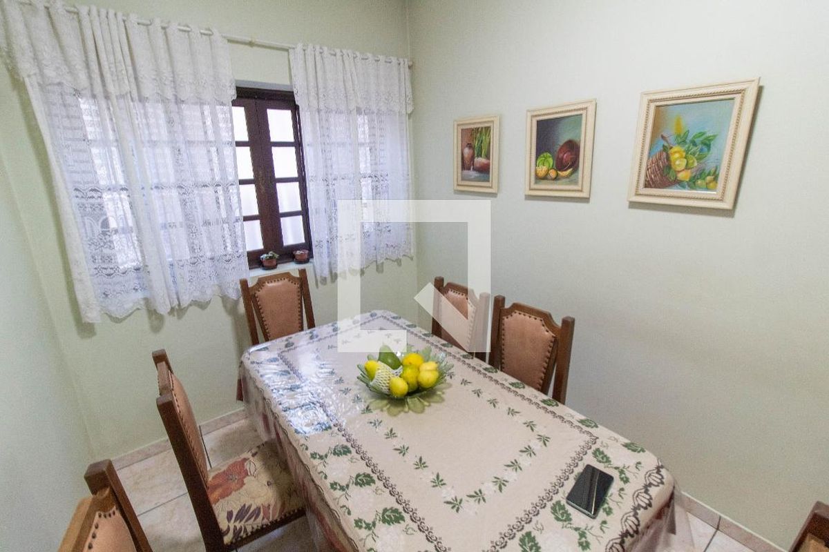 Casa à Venda - Vila Brandina, 4 Quartos,  483 m2 em , Campinas - sp | SoloBR