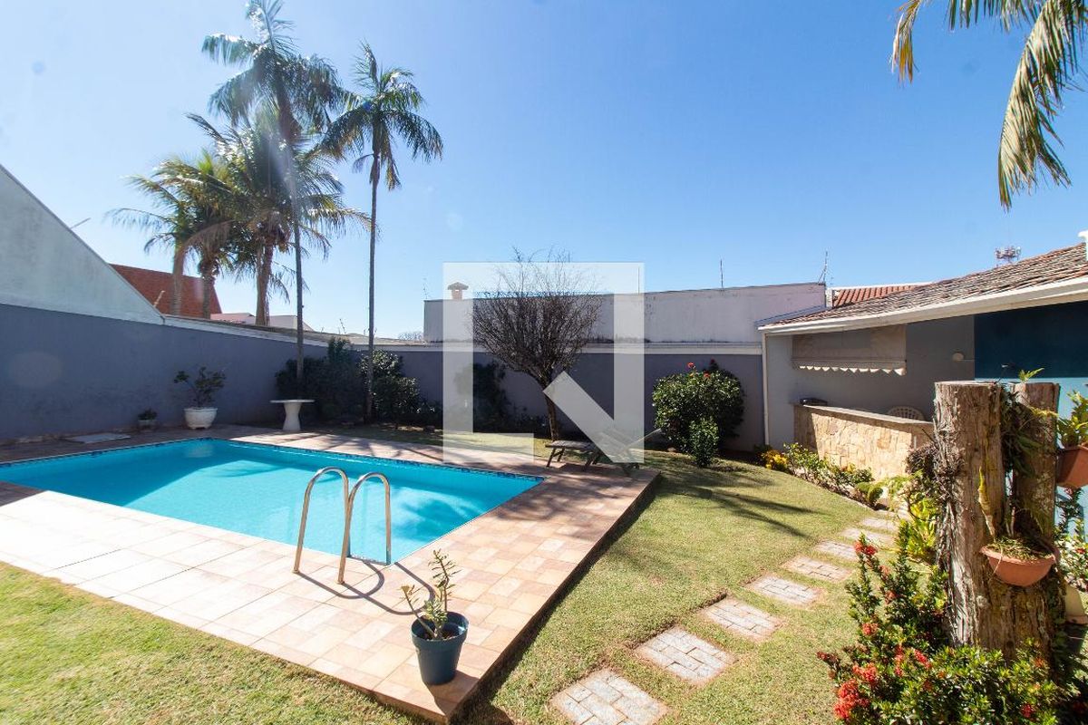 Casa à Venda - Vila Brandina, 4 Quartos,  483 m2 em , Campinas - sp | SoloBR