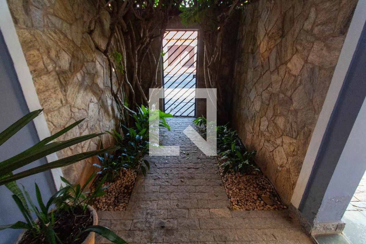 Casa à Venda - Vila Brandina, 4 Quartos,  483 m2 em , Campinas - sp | SoloBR