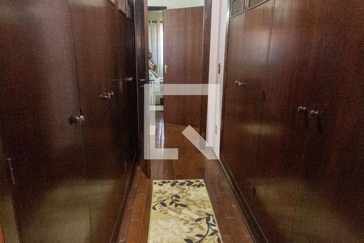 Casa à Venda - Vila Brandina, 4 Quartos,  483 m2 em , Campinas - sp | SoloBR