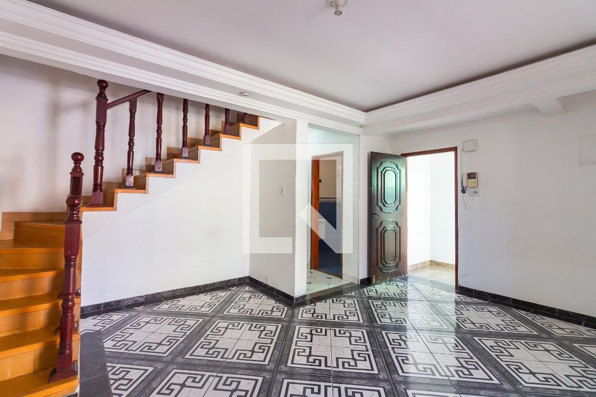 Casa, 3 quartos, 180 m² - Foto 3