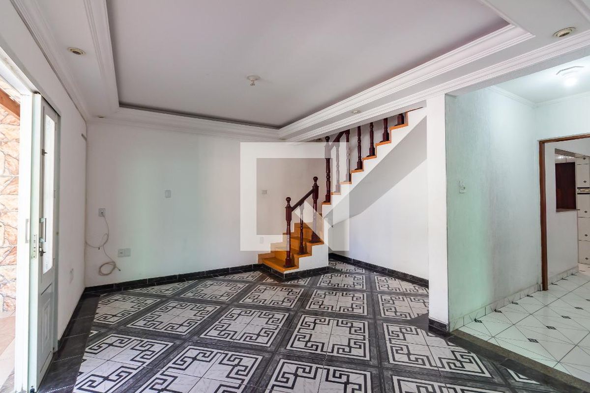 Casa, 3 quartos, 180 m² - Foto 2