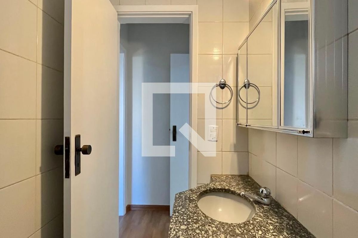 Apartamento à Venda - Bosque, 1 Quarto,  57 m2 em , Campinas - sp | SoloBR