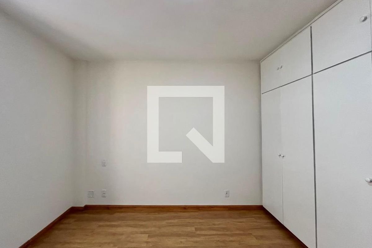 Apartamento à Venda - Bosque, 1 Quarto,  57 m2 em , Campinas - sp | SoloBR