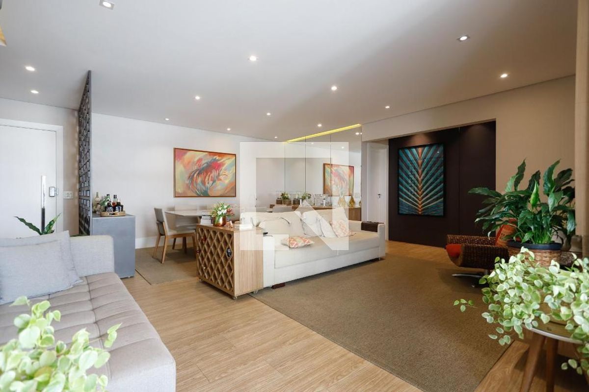 Apartamento, 3 quartos, 157 m² - Foto 1