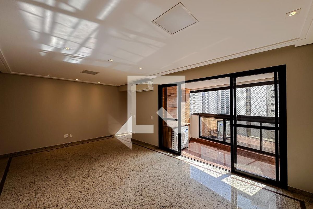 Apartamento, 3 quartos, 130 m² - Foto 3