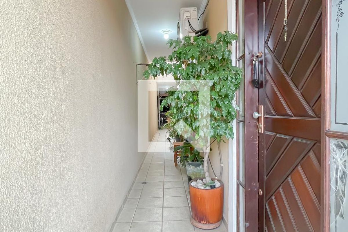 Casa, 3 quartos, 250 m² - Foto 37