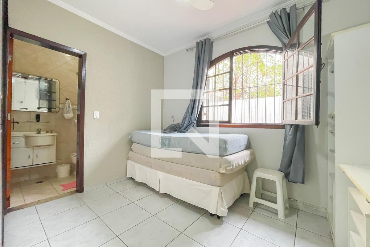 Casa, 3 quartos, 250 m² - Foto 16