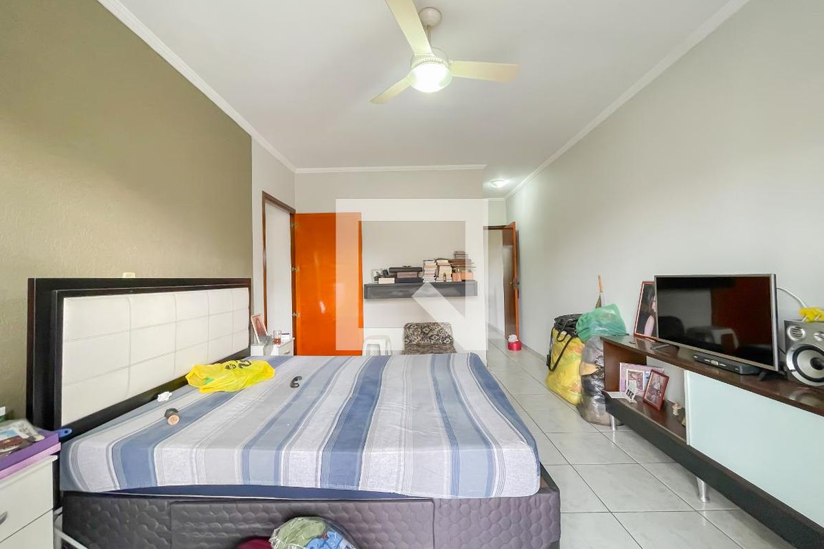 Casa, 3 quartos, 250 m² - Foto 10