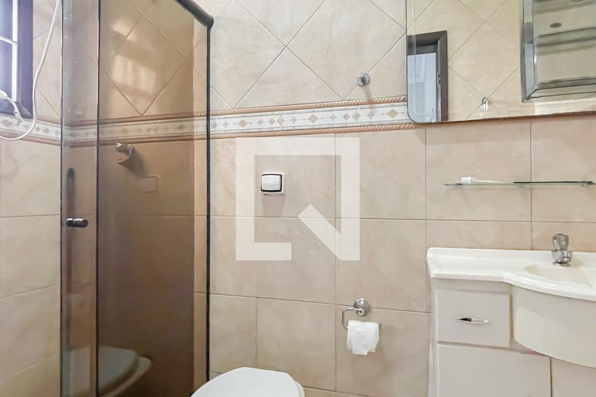 Casa, 3 quartos, 250 m² - Foto 27