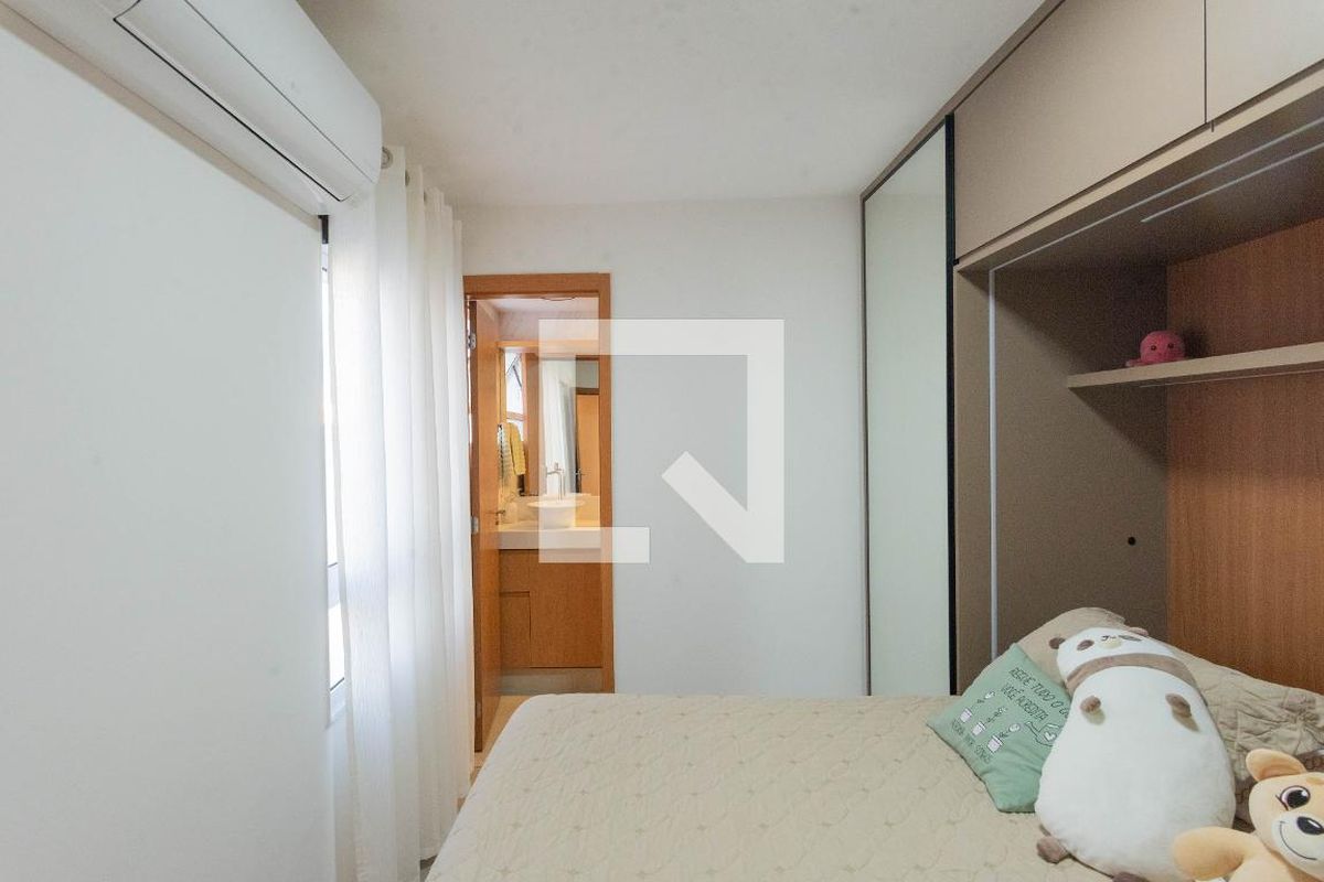 Apartamento à Venda - Parque Prado, 2 Quartos,  70 m2 em , Campinas - sp | SoloBR