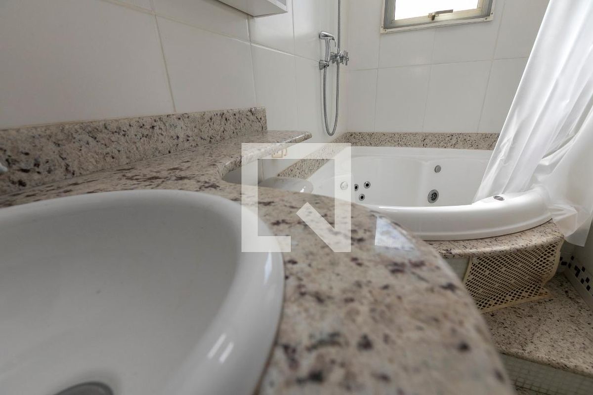Apartamento à Venda - Mansões Santo Antônio, 3 Quartos,  78 m2 em , Campinas - sp | SoloBR