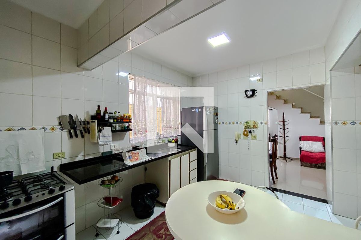 Casa, 3 quartos, 220 m² - Foto 41