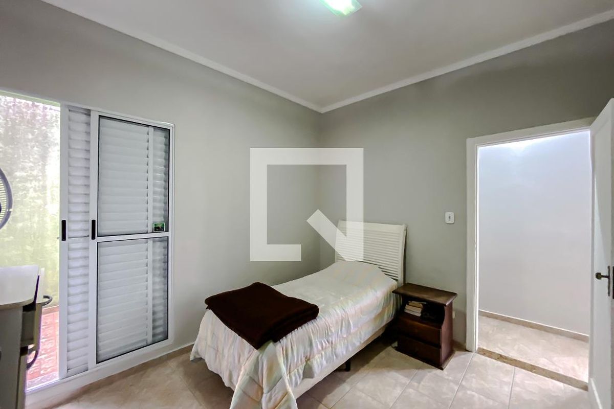Casa, 3 quartos, 220 m² - Foto 23
