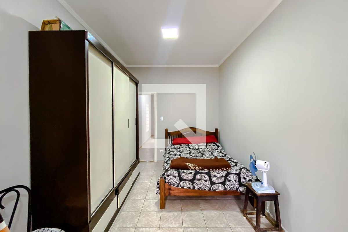 Casa, 3 quartos, 220 m² - Foto 64
