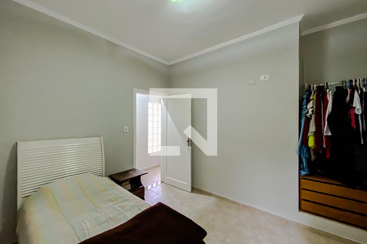Casa, 3 quartos, 220 m² - Foto 24