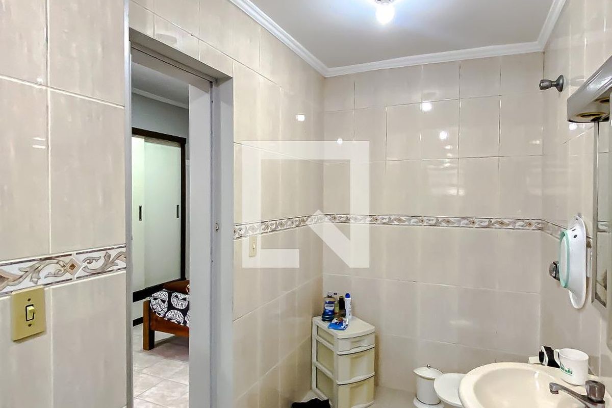 Casa, 3 quartos, 220 m² - Foto 68