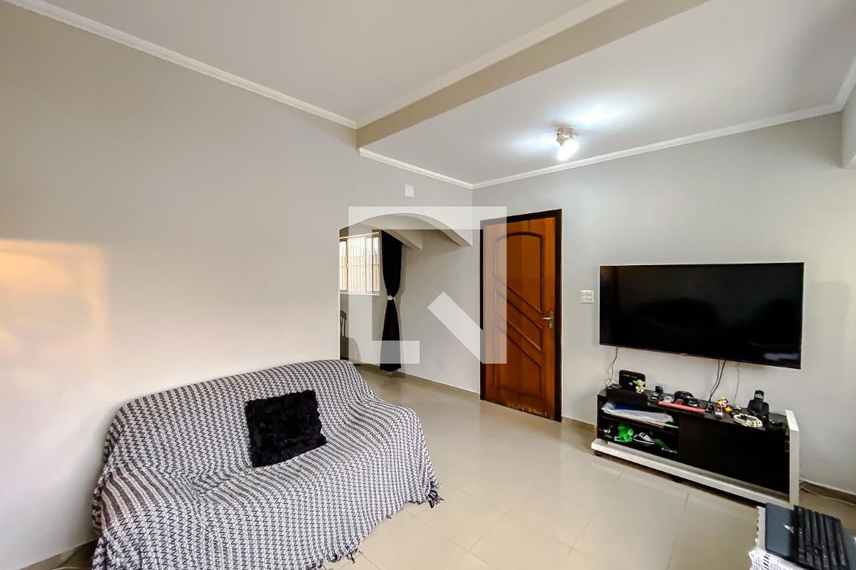 Casa, 3 quartos, 220 m² - Foto 4