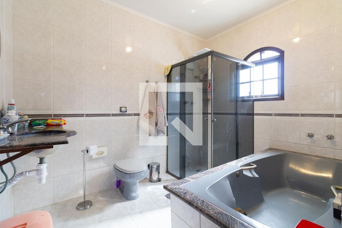 Casa, 4 quartos, 278 m² - Foto 31