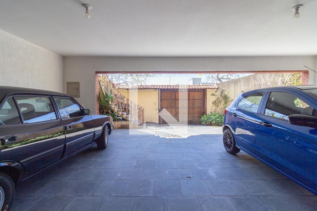 Casa, 4 quartos, 278 m² - Foto 56